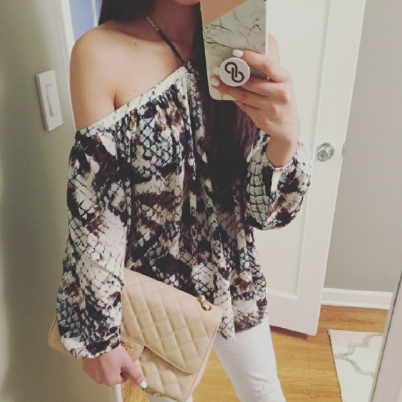 Snakeskin Pattern Off Shoulder Top - Picture 2 of 2